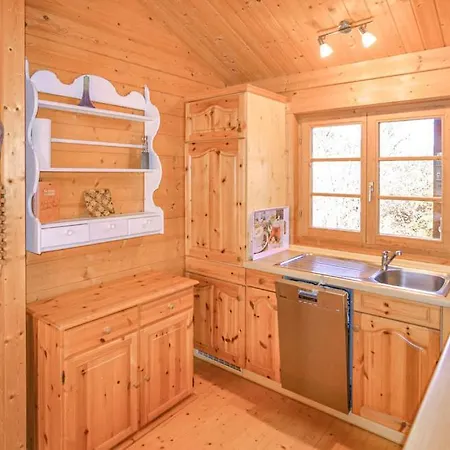 Vakantiehuis Donau 102 *